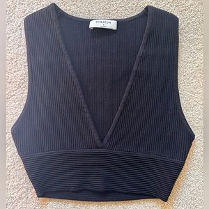 Aritzia Black Cropped Top